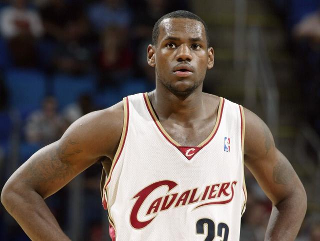 Video: LeBron James' Ex-High School Teammates Talk Retirement Rumors -  Hoops Wire