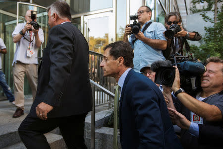 Former U.S. Congressman Anthony Weiner arrives at U.S. Federal Court for sentencing after pleading guilty to one count of sending obscene messages to a minor, ending an investigation into a "sexting" scandal that played a role in last year's U.S. presidential election, in New York, U.S.,September 25, 2017. REUTERS/Lucas Jackson (UNITED STATES)