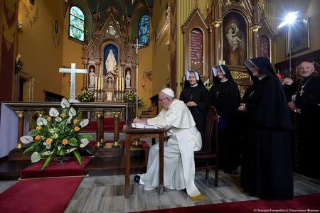 Pope Francis visits at the Sanctuary of Divine Mercy in Krakow, Poland July 30, 2016. Osservatore Romano/Handout via Reuters