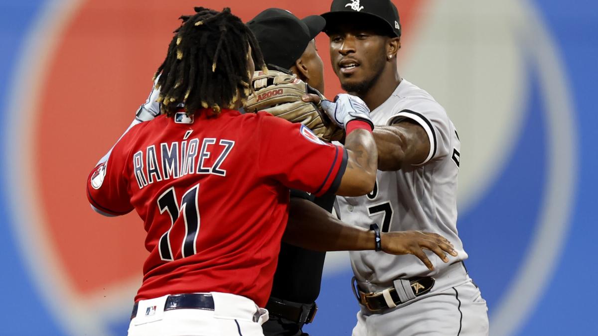 MLB suspends Chicago's Tim Anderson 6 games, Cleveland's José Ramírez 3 for  fighting