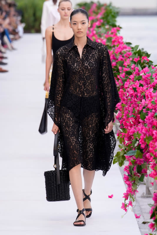 Michael Kors Collection Wants Us to Blend Into Our Clothing This Spring -  Fashionista