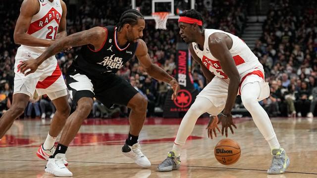 Clippers' Kawhi Leonard Talks Playing vs. Raptors, Receiving