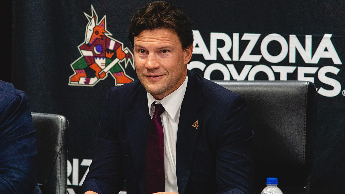 Maple Leafs hire Shane Doan as special adviser to GM: What it means for  Auston Matthews' extension - The Athletic