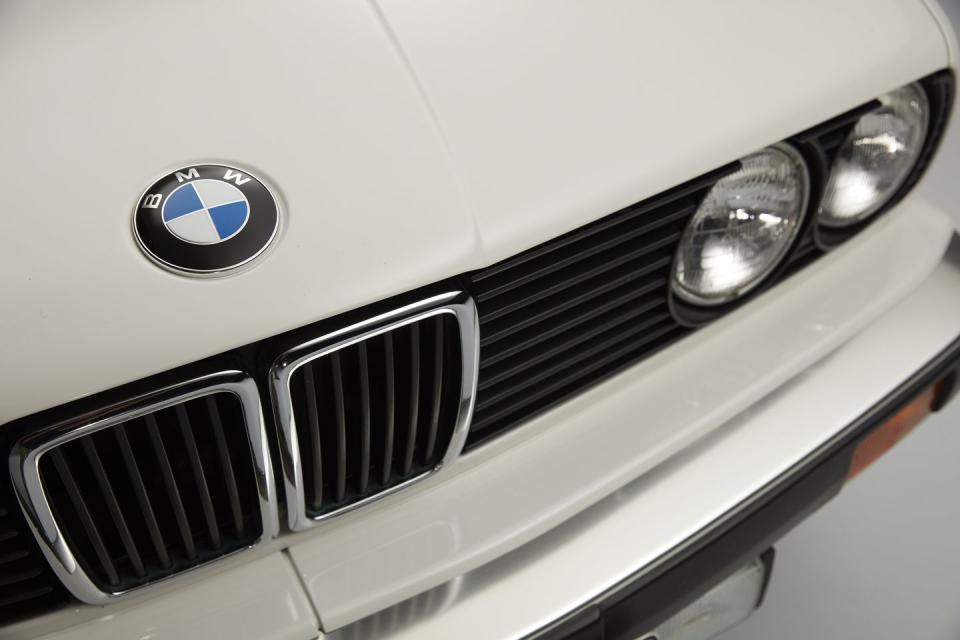 1987–1993 BMW 325i Photos