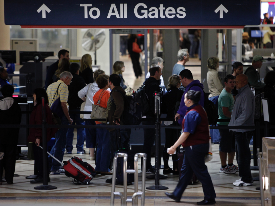 tsa airport security