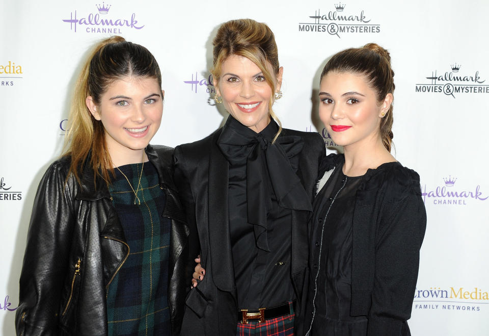 Isabella and Olivia Giannulli and Lori Loughlin