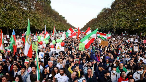 FILE PHOTO: Demonstrators protest following the death of Mahsa Amini in Iran, in Berlin, Germany, October, 22, 2022. REUTERS/Christian Mang/File Photo (Christian Mang/Reuters)