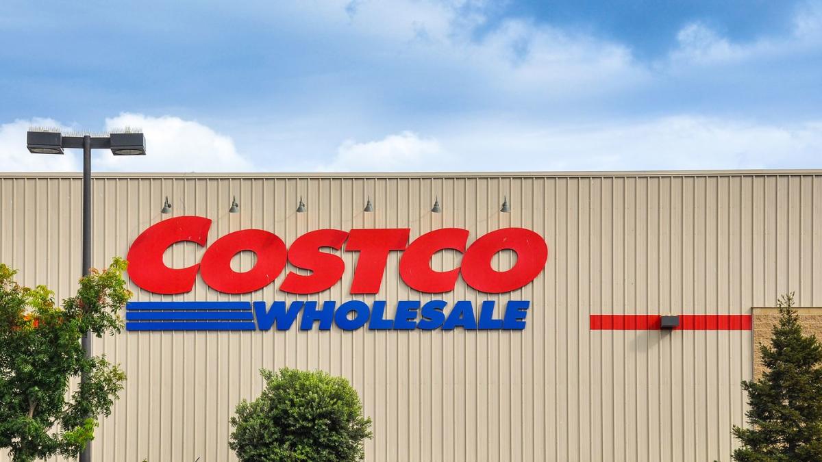 Why Everyone Is Rushing to Buy Costco's “Genius” Organizer