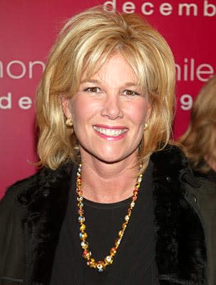 Joan Lunden at the New York premiere of Revolution's Mona Lisa Smile