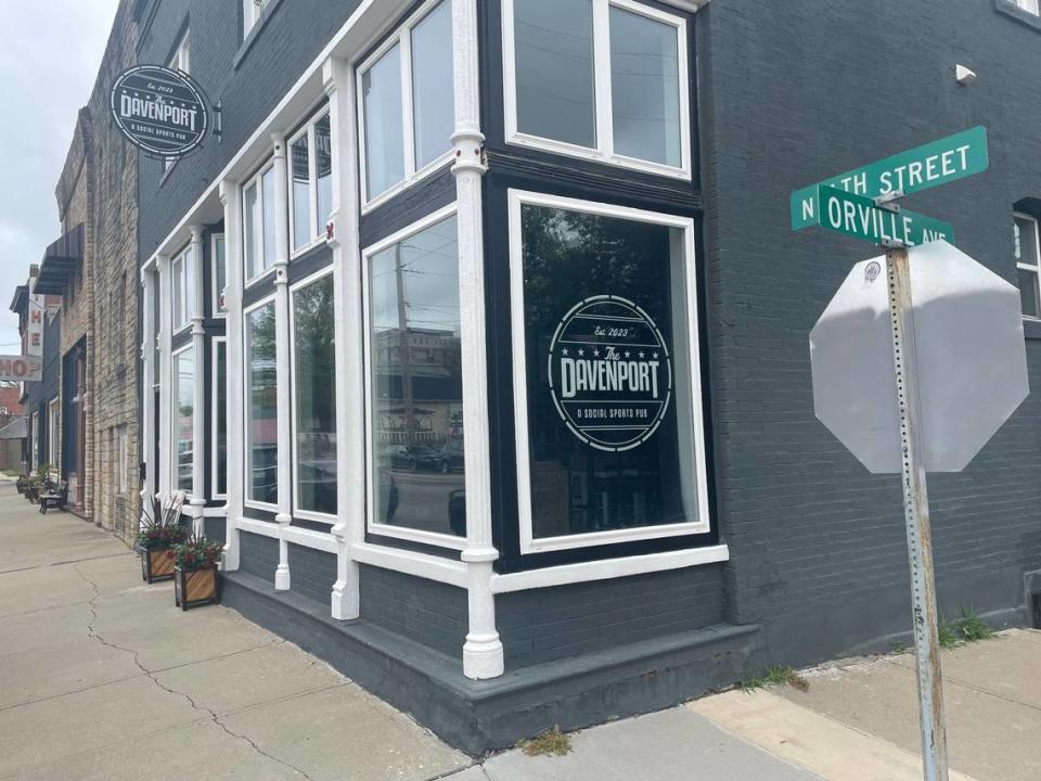 Owners Justin Appleberry and Mike Howard describe The Davenport as a “social sports pub.” David Hudnall/dhudnall@kcstar.com