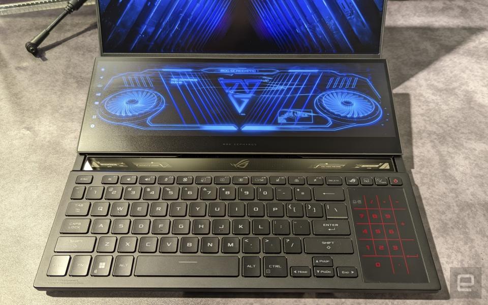 ROG Zephyrus Duo 16