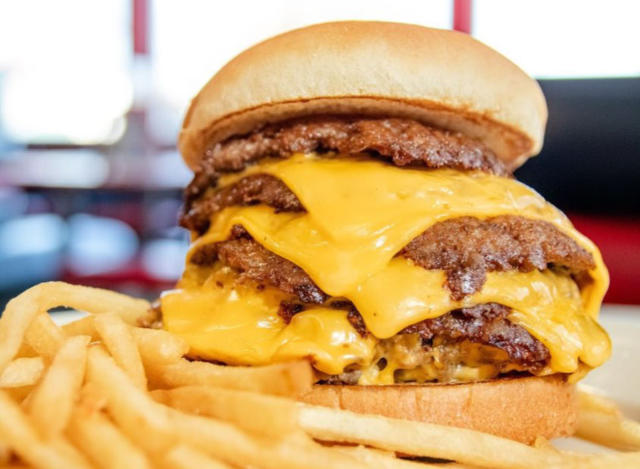 10 Fast Food Burgers To Stay Away From