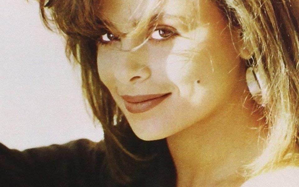 In den späten 80-ern wurde Paula Abdul zum gefeierten Popstar. Im Bild: ein Ausschnitt aus dem Cover zu ihrem legendären 1988er-Debütalbum 