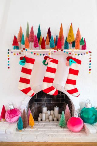 <p><a href="https://studiodiy.com/diy-felted-stripe-christmas-stockings//" data-component="link" data-source="inlineLink" data-type="externalLink" data-ordinal="1">Studio DIY!</a></p>