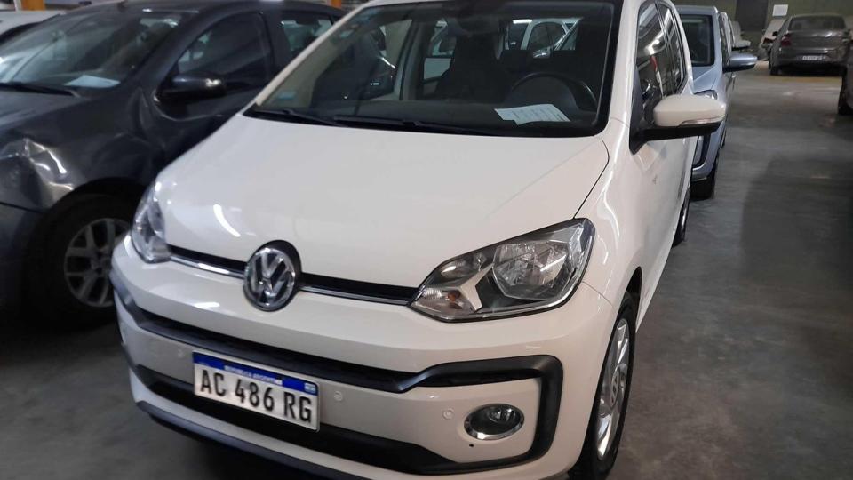 Volkswagen Up!, varias versiones a remate con precios desde 6 millones de pesos.