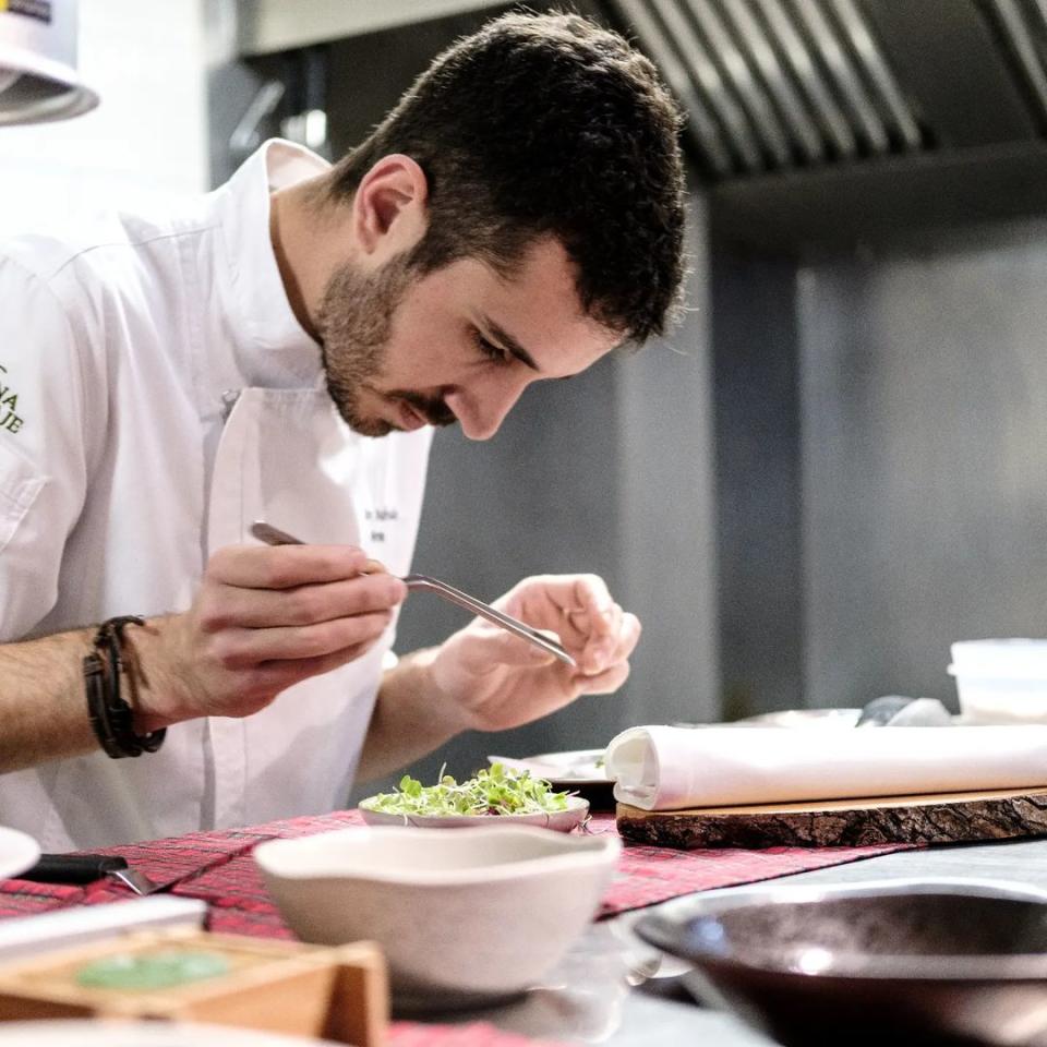 El cocinero Xune Andrade, del restaurante Monte (San Feliz, Asturias). Foto: Restaurante Monte