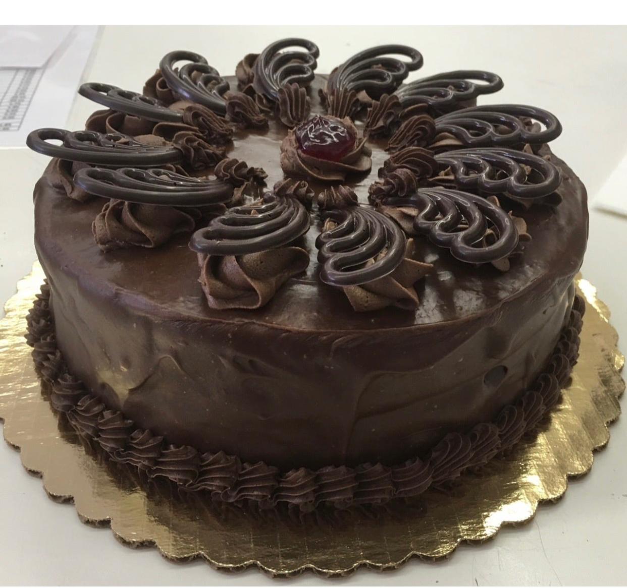 Elkhorn's Baker Meister offers a sacher torte for sale made by co-owner Gwendolyn Schuerstedt.