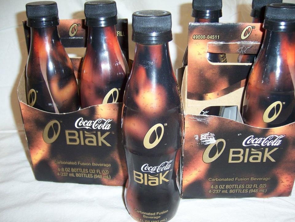 2007: Coca-Cola BlāK