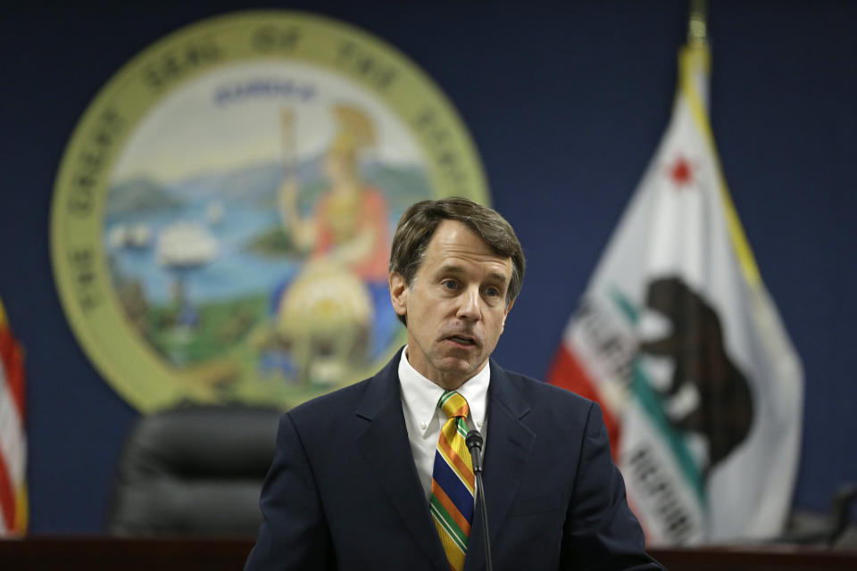 California Insurance Commissioner Dave Jones speaks during a news conference about the costs of recent wildfires Thursday, Sept. 6, 2018, in San Francisco. Jones released the first data on the total insurance claims reported for residential and commercial losses following the Carr and Mendocino Complex wildfires. Commissioner Jones also released updated data for the 2017 California wildfires and 2018 mudslides. (AP Photo/Eric Risberg)