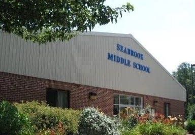 Seabrook Middle School is in search for a new interim principal after the resignation of Jamie Parsons.