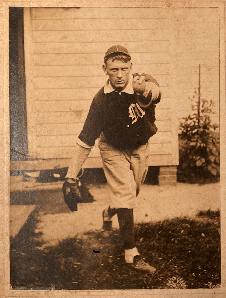 Floyd "Chalky" Clunn will be inducted into the Thunderbolt Club Hall of Fame on Nov. 26.