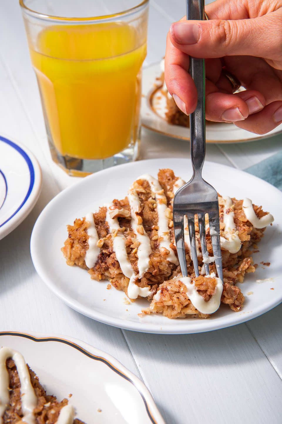 Cinnamon Roll Baked Oatmeal