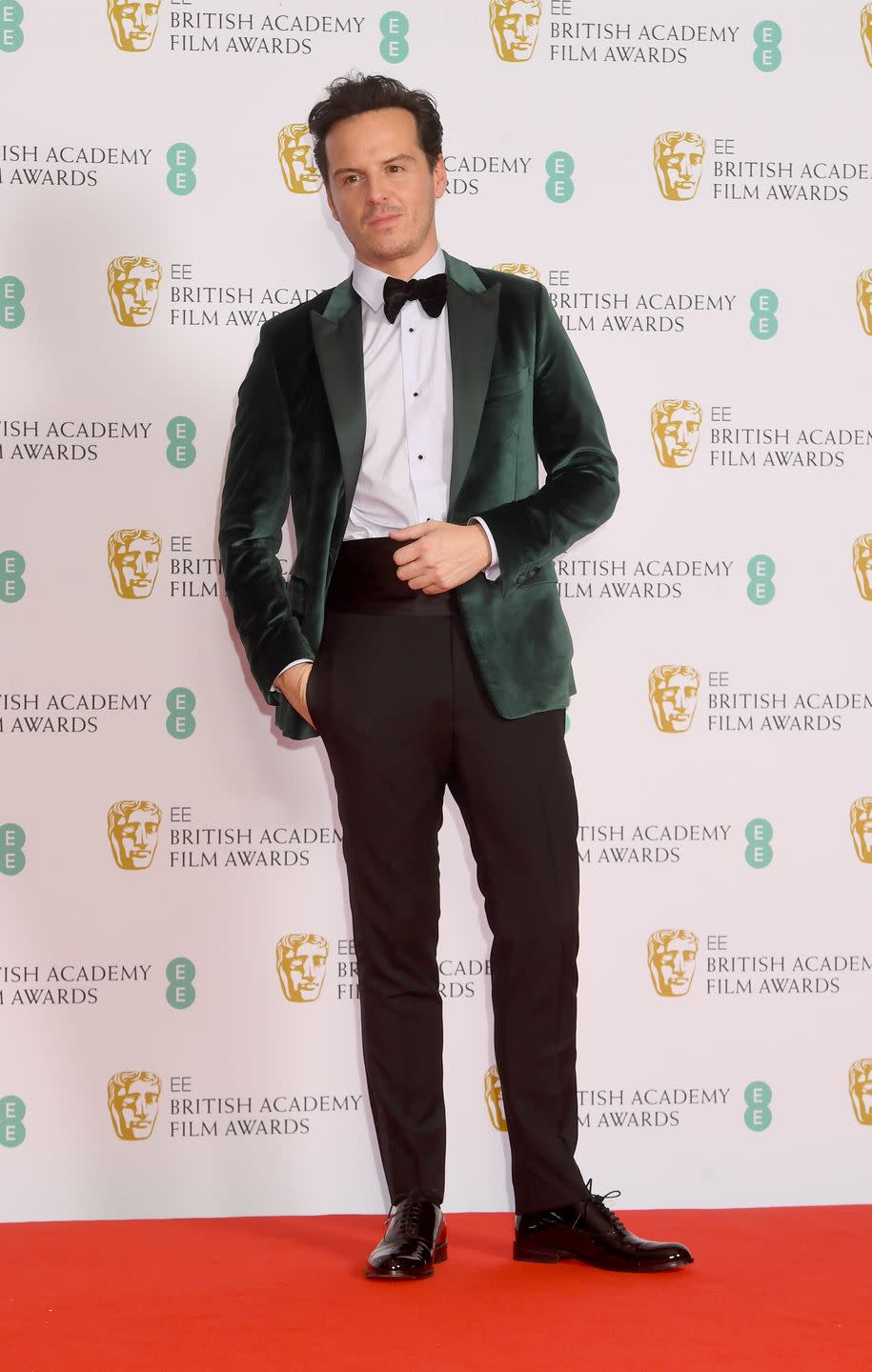 <p>Andrew Scott also opted for an unexpected hue in the form of a velvet green blazer.</p>