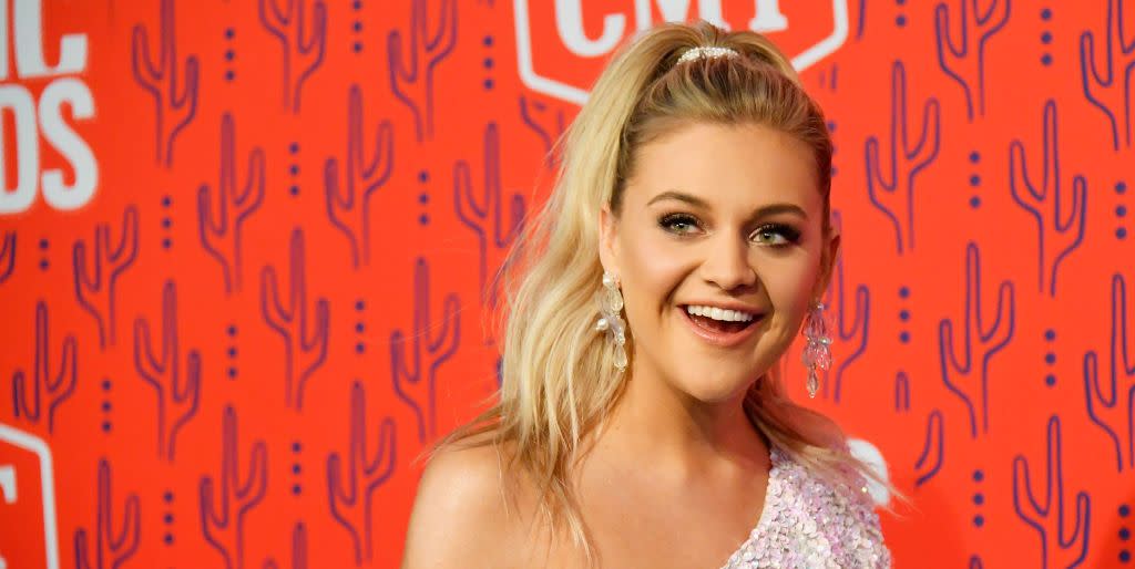 2019 cmt music awards arrivals