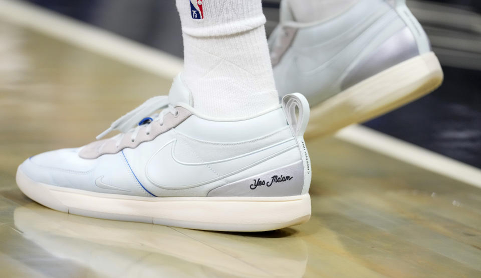 ORLANDO, FLORIDA - JANUARY 28: A detailed view of Devin Booker #1 of the Phoenix Suns sneakers during a game against the Orlando Magic at Kia Center on January 28, 2024 in Orlando, Florida. NOTE TO USER: User expressly acknowledges and agrees that, by downloading and or using this photograph, User is consenting to the terms and conditions of the Getty Images License Agreement. (Photo by Rich Storry/Getty Images)