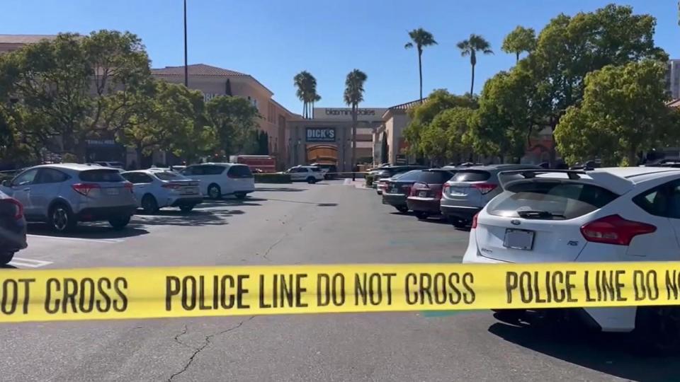 PHOTO: Police respond to the scene after a woman was fatally struck by a fleeing vehicle following a robbery at Fashion Island in Newport Beach, California, July 2, 2024. (KABC)