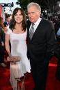 <p>The acting legends, playing Peter Parker’s new aunt and uncle, posed together at the Los Angeles premiere. (Photo: Alberto E. Rodriguez/Getty Images) </p>