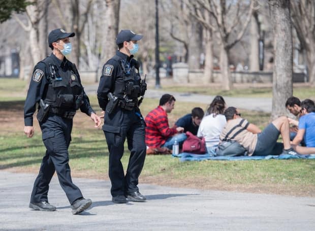 The sunny, warm weather in Montreal this weekend drew thousands to the city's green spaces, offering the first real test of whether the public had registered rule new changes. (Graham Hughes/The Canadian Press - image credit)