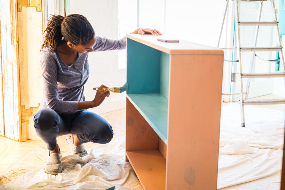 Mit ein bisschen Geschick erschaffst du individuelle Möbel-Kunstwerke. (Bild: Getty Images)