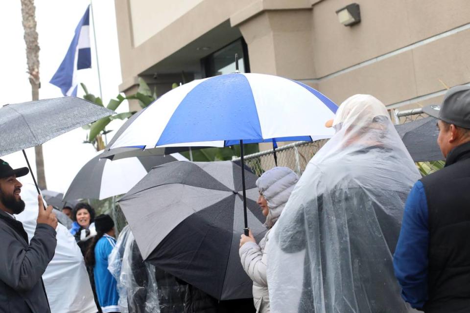 La participación de salvadoreños del Valle Central superó las expectativas en elecciones presidenciales del domingo 4 de febrero del 2024 en Consulado de El Salvador en Fresno.