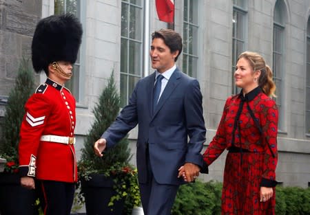 Canada's PM Justin Trudeau and his wife Sophie Gregoire Trudeau arrive at Rideau Hall in Ottawa