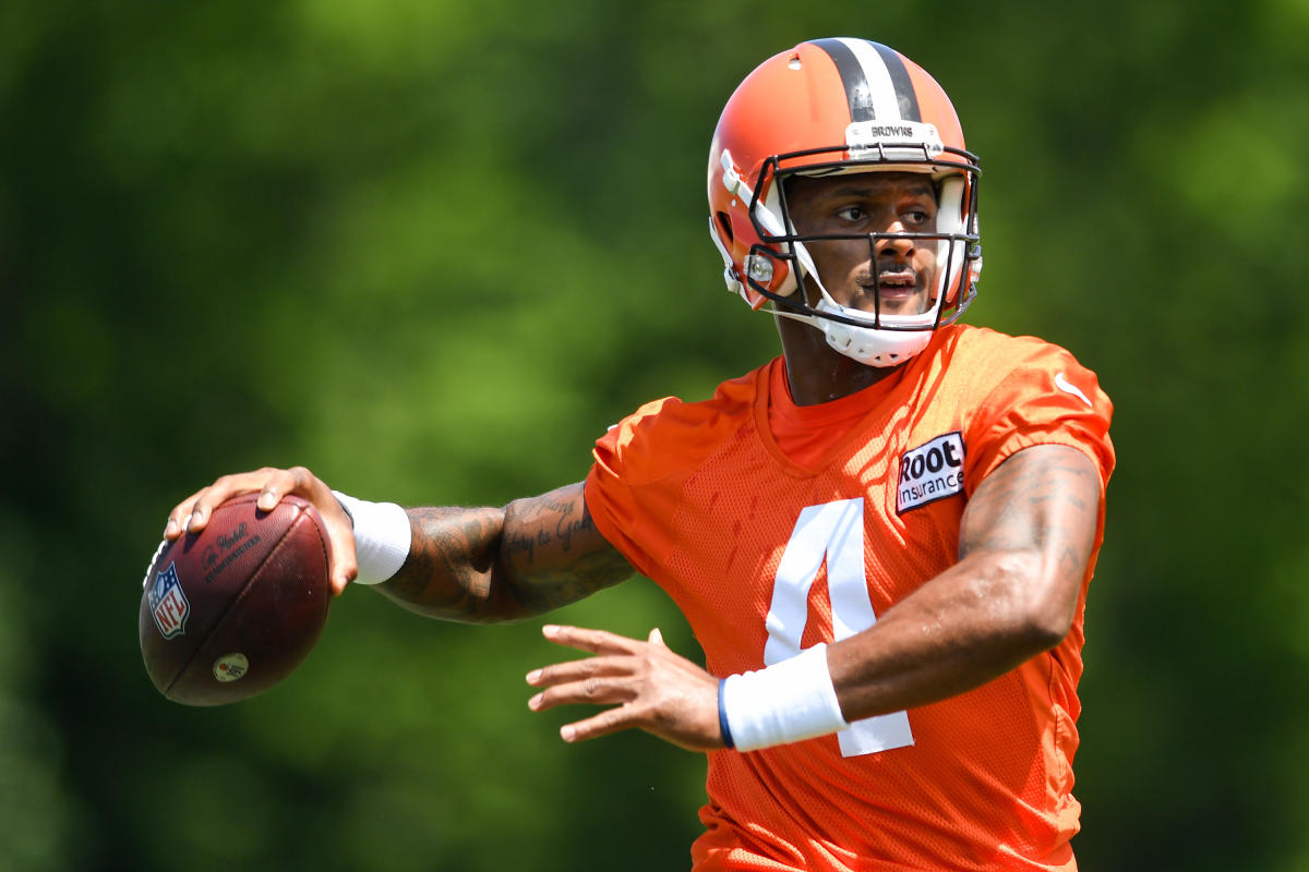 QB Deshaun Watson reports to Browns camp not knowing future