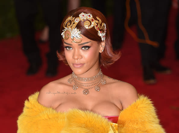 Rihanna’s advice for a Twitter fan getting over heartbreak has got us feeling all the beautiful feelings