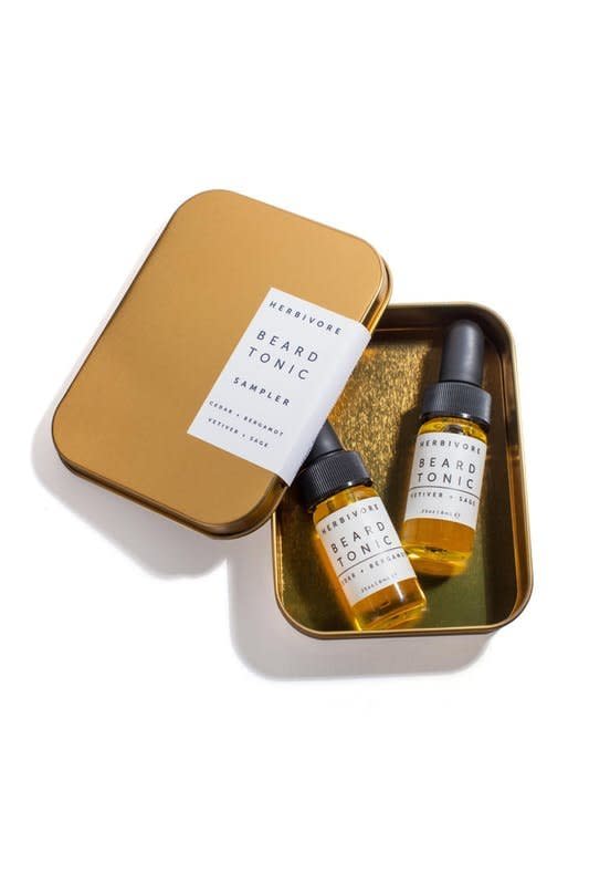 This sampler offers a variety of natural oils&nbsp;that are sure to cater to every scent he likes. Shop it <a href="https://www.shopspring.com/products/212299" target="_blank">here</a>.