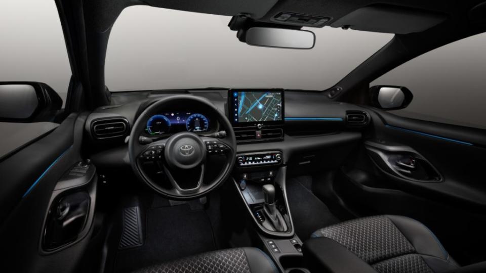 新年式歐規Yaris內裝科技感也同步升級。(圖片來源/ Toyota)