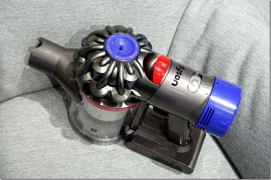 Dyson V7 Fluffy+ 來了 比 V6 更優質的手持吸塵器選擇