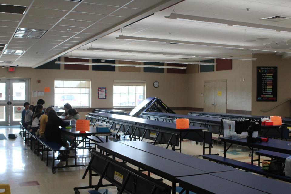 An expansion of the S.F. Austin Elementary School cafeteria, where students gathered for afternoon club meetings on Feb. 24, is included in the Gregory-Portland ISD Bond 2023 proposal.