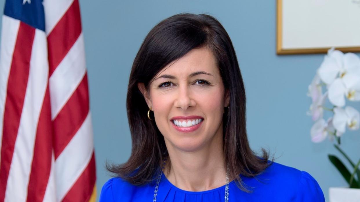  Jessica Rosenworcel. 