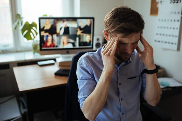 Meeting virtually can be exhausting and stressful. Incorporating some tricks of the acting trade could help you communicate better during those endless Zoom appointments. (Girts Ragelis/Shutterstock - image credit)