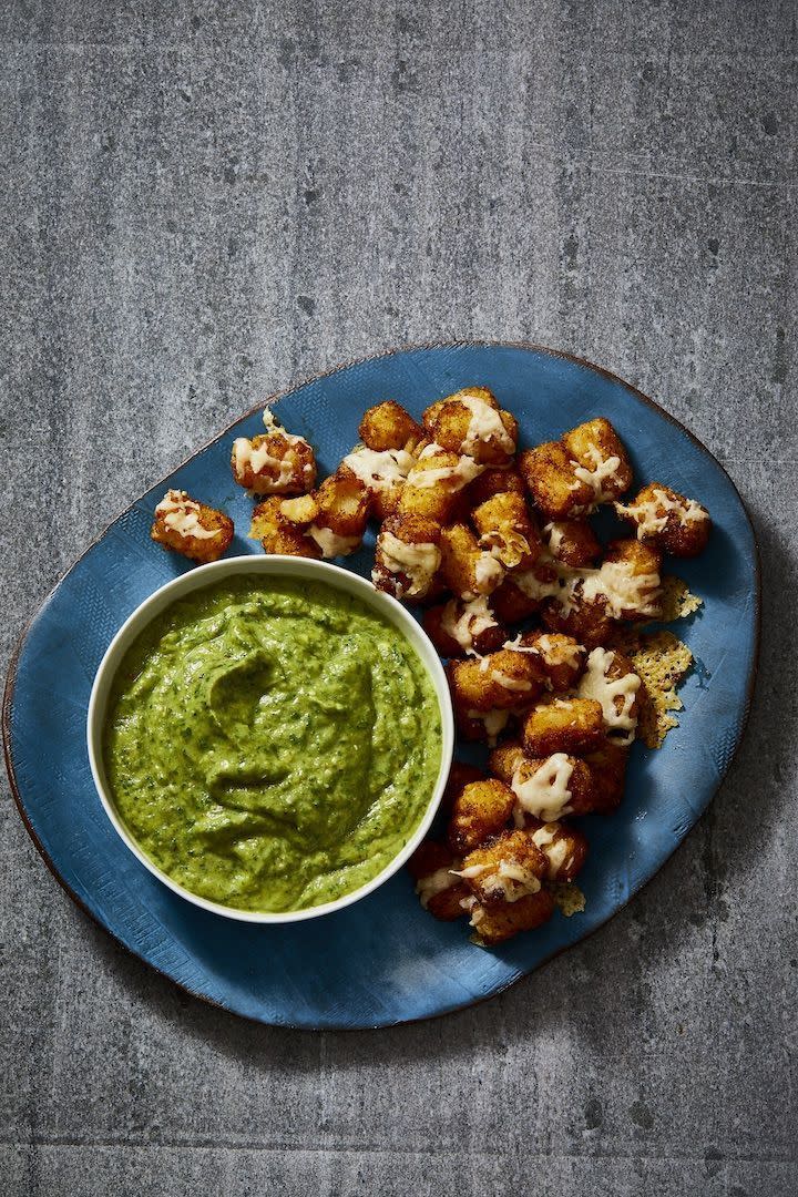 Avocado Dip & Totchos