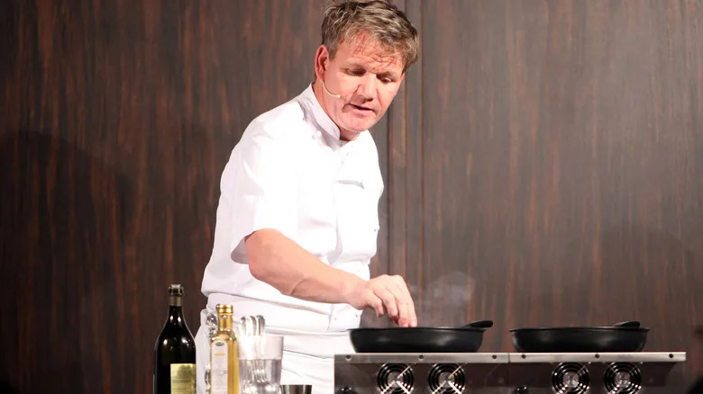 Gordon Ramsay cooking 