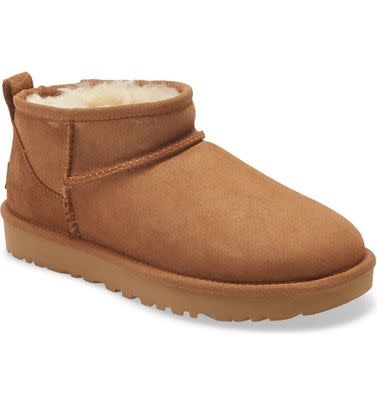 A pair of ultra mini Uggs with an even shorter cut plus the same cloud-like cushion and faux fur comfort