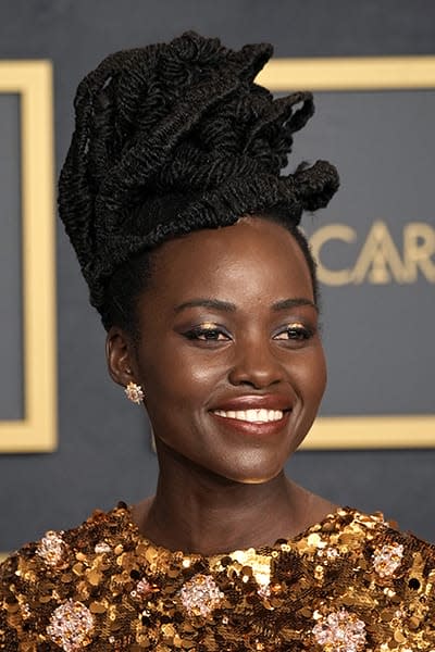 Lupita-Nyongo-Oscars-Beauty