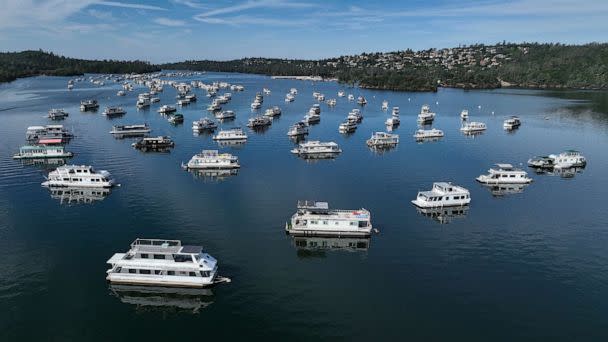 PHOTO: In an aerial view, houseboats sit anchored at Bidwell Canyon Marina on Lake Oroville, June 15, 2023 in Oroville, Calif. (Justin Sullivan/Getty Images)