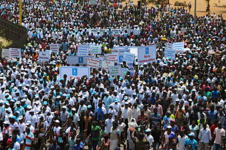 Supporters of President Faure Gnassingbe take part in a march in support of him in Lome, Togo, September 20, 2017. REUTERS/Stringer