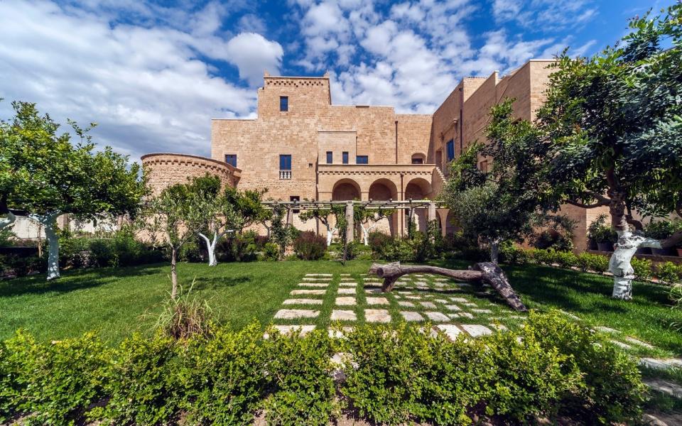 Castello di Ugento, Puglia